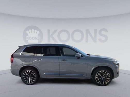 2026 Volvo XC90 B6 Plus 7-Seater