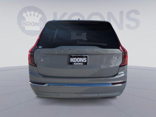 2026 Volvo XC90 B6 Plus 7-Seater