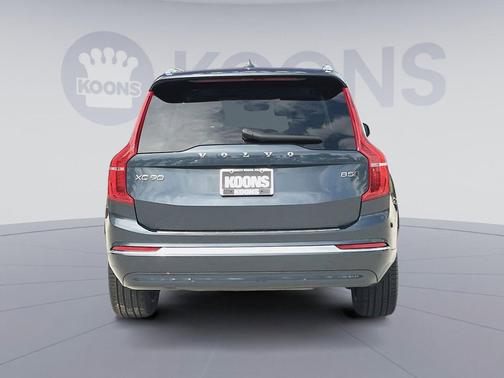 Denim Blue Metallic 2024 Volvo XC90 B5 Core Bright Theme