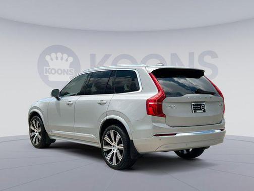 2024 Volvo XC90 B6 Plus Bright Theme 6-Seater