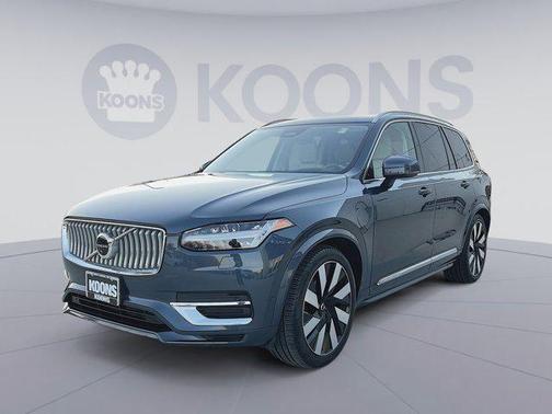 2023 Volvo XC90 Recharge Plug-In Hybrid T8 Ultimate Bright Theme 7-Seater