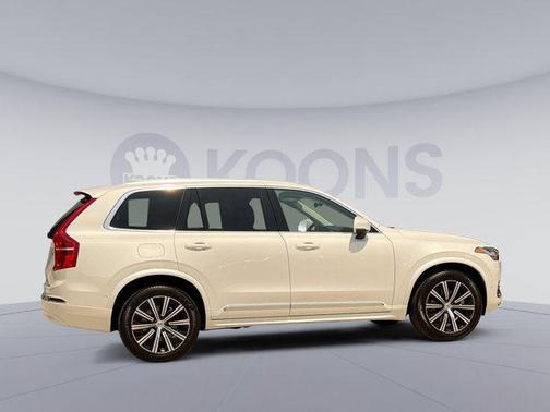 2024 Volvo XC90 B6 Plus Bright Theme 7-Seater