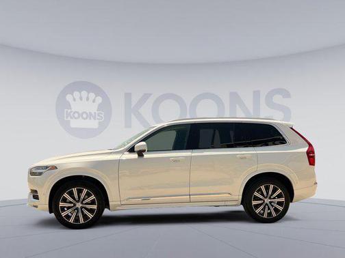 2024 Volvo XC90 B6 Plus Bright Theme 7-Seater