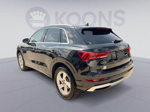 2022 Audi Q3 40 Premium