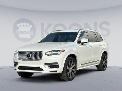2024 Volvo XC90 Recharge Plug-In Hybrid T8 Ultimate Bright Theme 7-Seater