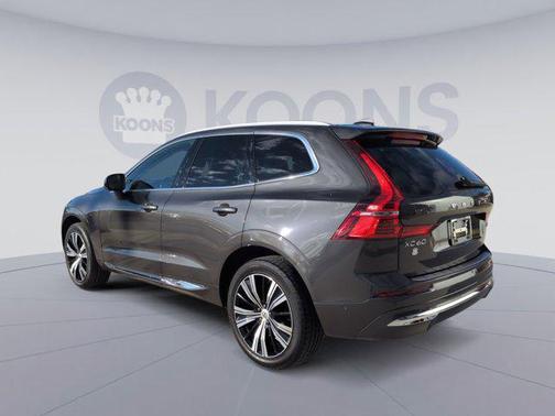 2023 Volvo XC60 B5 Plus Bright Theme