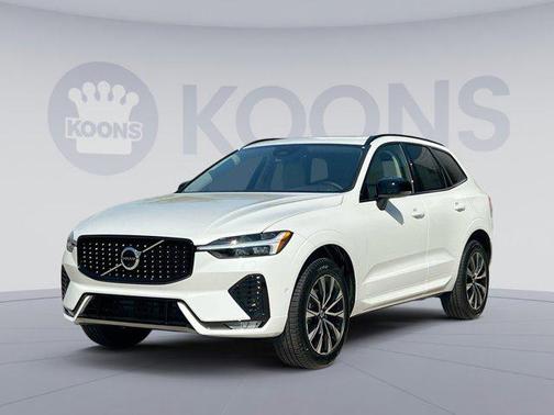 2025 Volvo XC60 B5 Plus