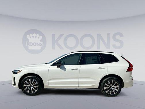 2025 Volvo XC60 B5 Plus