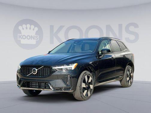 2025 Volvo XC60 Plug-In Hybrid T8 Plus