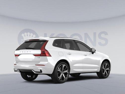 2025 Volvo XC60 Plug-In Hybrid T8 Ultra