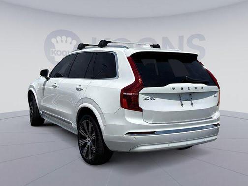 2023 Volvo XC90 Recharge Plug-In Hybrid T8 Plus Bright Theme 7-Seater