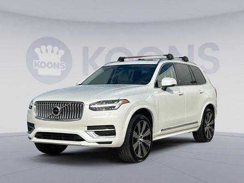 2023 Volvo XC90 Recharge Plug-In Hybrid T8 Plus Bright Theme 7-Seater