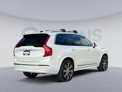 2023 Volvo XC90 Recharge Plug-In Hybrid T8 Plus Bright Theme 7-Seater