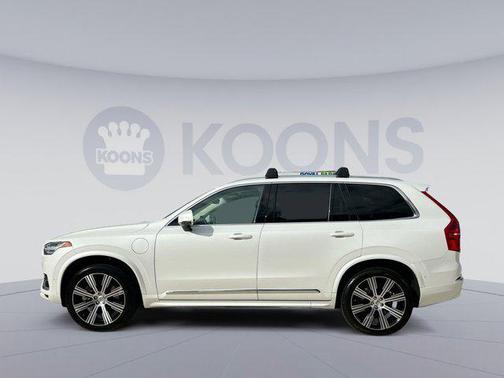 2023 Volvo XC90 Recharge Plug-In Hybrid T8 Plus Bright Theme 7-Seater