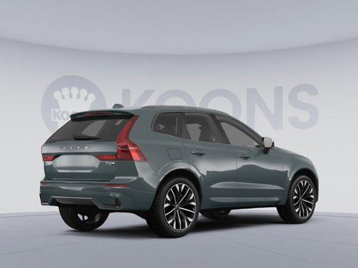 2026 Volvo XC60 B5 Plus