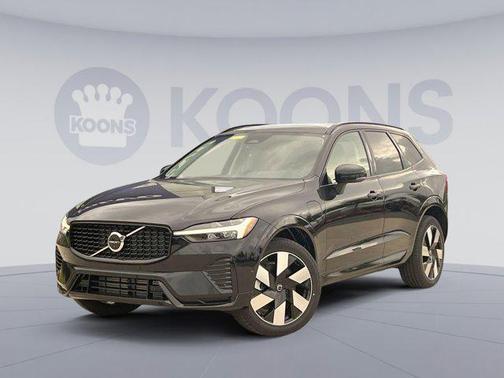 2025 Volvo XC60 Plug-In Hybrid T8 Plus