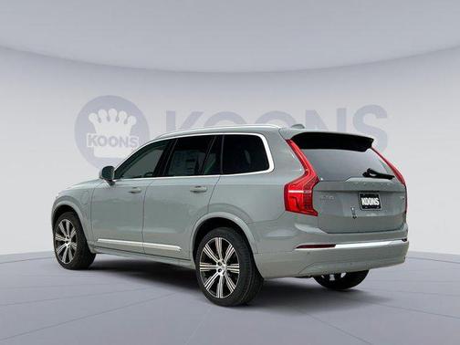 2025 Volvo XC90 Plug-In Hybrid T8 Ultra 6-Seater
