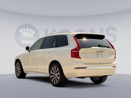 2024 Volvo XC90 B5 Core Bright Theme