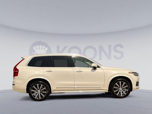 2024 Volvo XC90 B5 Core Bright Theme