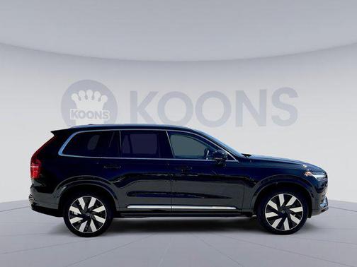 2024 Volvo XC90 Recharge Plug-In Hybrid T8 Ultimate 6-Seater