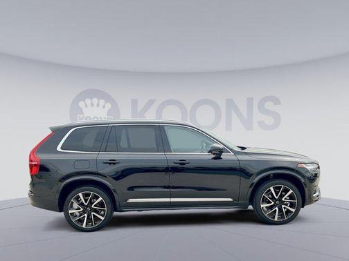 2024 Volvo XC90 B6 Plus Bright Theme 6-Seater
