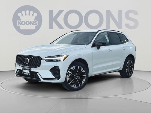 Crystal White Metallic 2026 Volvo XC60 B5 Plus