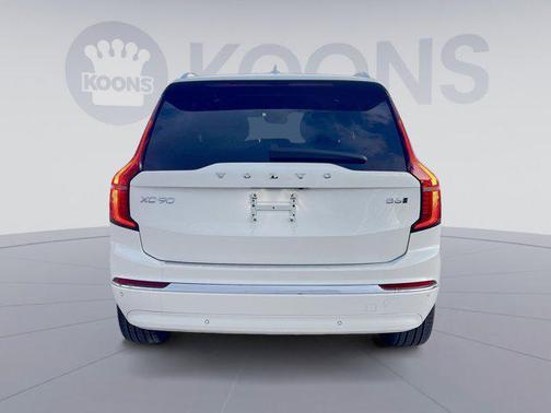 2026 Volvo XC90 B6 Ultra 7-Seater