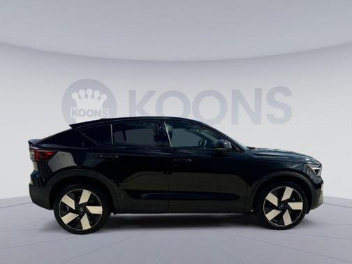 Onyx Black Metallic 2023 Volvo C40 Recharge Pure Electric Twin Ultimate