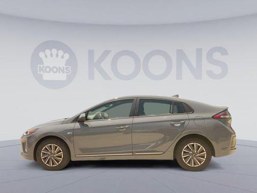 2020 Hyundai IONIQ EV SE