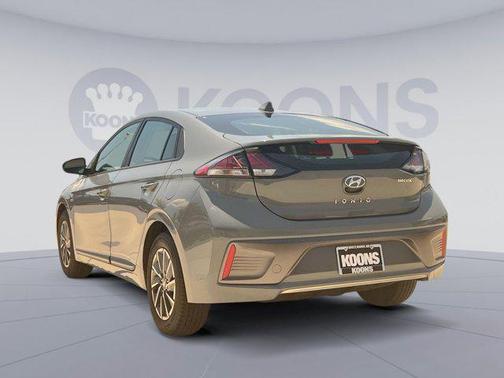 2020 Hyundai IONIQ EV SE