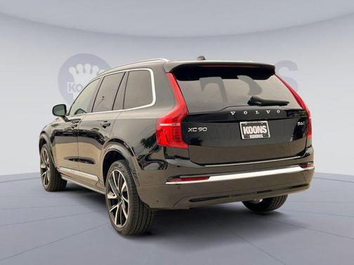 2024 Volvo XC90 B6 Plus Bright Theme 7-Seater
