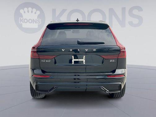 2026 Volvo XC60 B5 Ultra