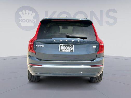 2024 Volvo XC90 Recharge Plug-In Hybrid T8 Plus Bright Theme 7-Seater