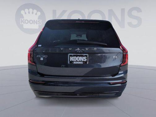 2026 Volvo XC90 B6 Ultra Dark Theme 7-Seater