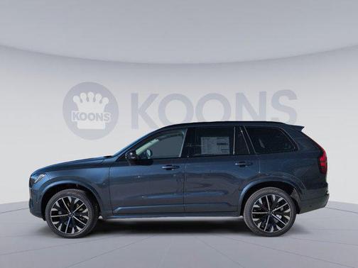 2026 Volvo XC90 B6 Ultra Dark Theme 7-Seater