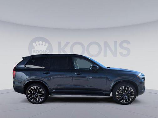 2026 Volvo XC90 B6 Ultra Dark Theme 7-Seater