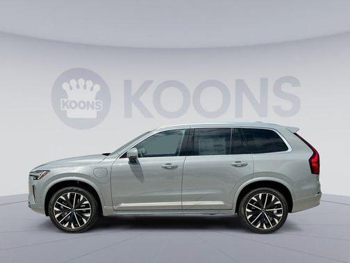 2025 Volvo XC90 Plug-In Hybrid T8 Plus 7-Seater