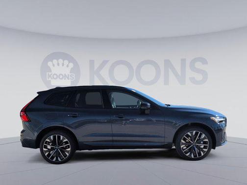 2026 Volvo XC60 B5 Ultra