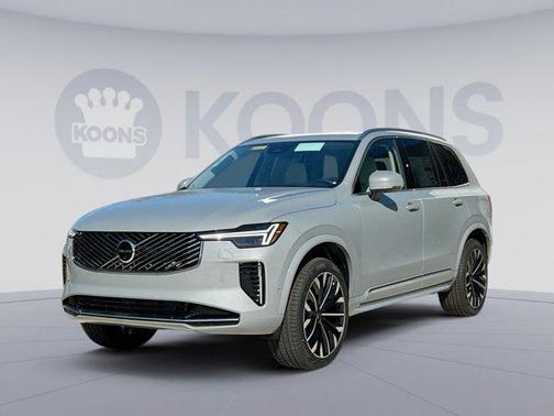 2025 Volvo XC90 B6 Ultra