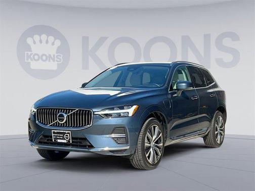 2022 Volvo XC60 Recharge Plug-In Hybrid T8 Inscription Expression