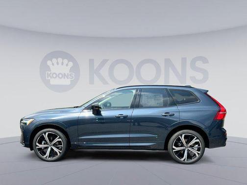 2025 Volvo XC60 B5 Ultra