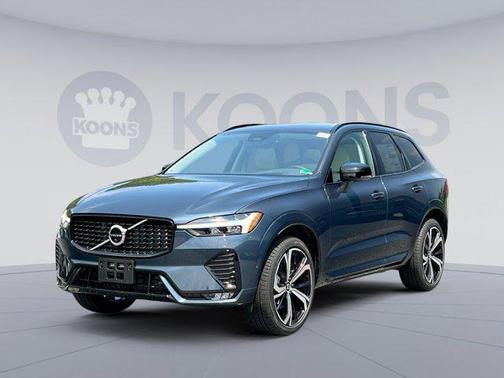 2025 Volvo XC60 B5 Ultra
