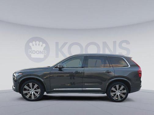 2022 Volvo XC90 T6 Inscription