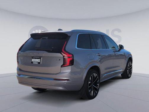 2026 Volvo XC90 B6 Plus 6-Seater