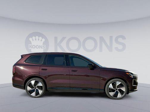 2025 Volvo EX90 Twin Motor Performance Ultra 6-Seater