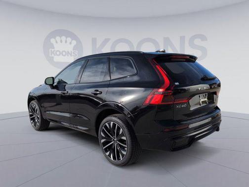 2026 Volvo XC60 B5 Ultra
