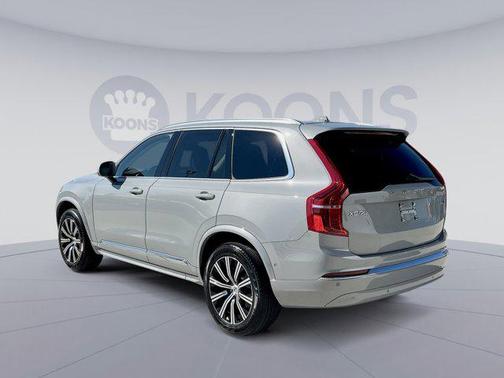 2025 Volvo XC90 B6 Plus 7-Seater