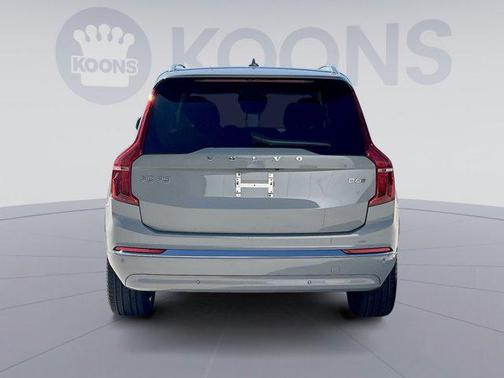 2025 Volvo XC90 B6 Plus 7-Seater