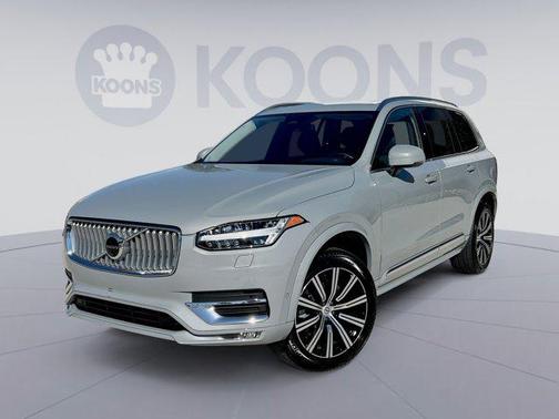 2025 Volvo XC90 B6 Plus 7-Seater