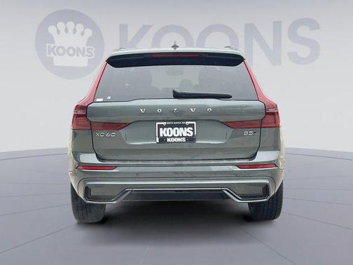 2026 Volvo XC60 B5 Plus